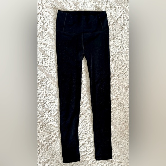 Lululemon women’s black leggings size 4 - Picture 1 of 6